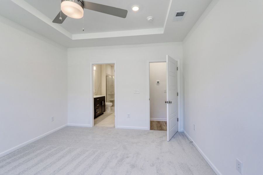Spacious, unfurnished interior of a new home in Bally Castle, Murrells Inlet (Image 25). Spacious, unfurnished interior of a new home in Bally Castle, Murrells Inlet (Image 25).