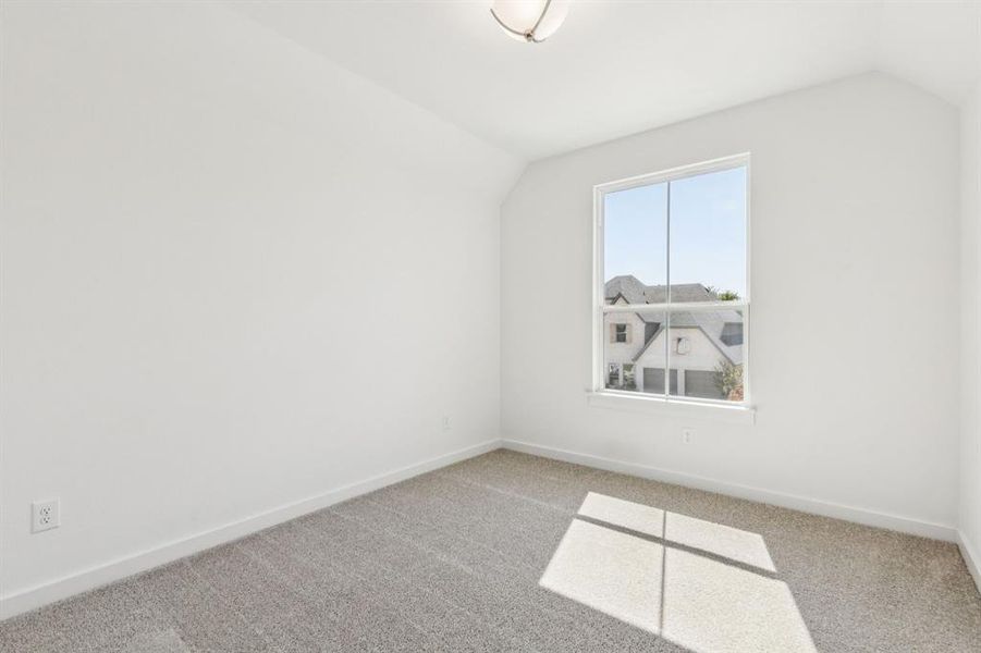 You'll find nicely sized secondary bedrooms in our 5205 floor plan.