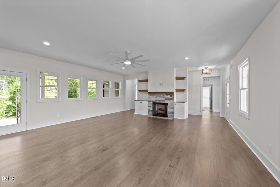 20-web-or-mls-VB4A7848 20-web-or-mls-VB4A7848