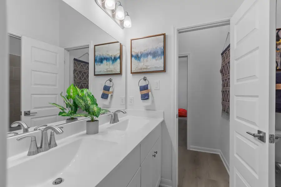 Representative furnished interior of a home built from the Teton by Beazer Homes in Comanche Ridge, San Antonio (Image 6).