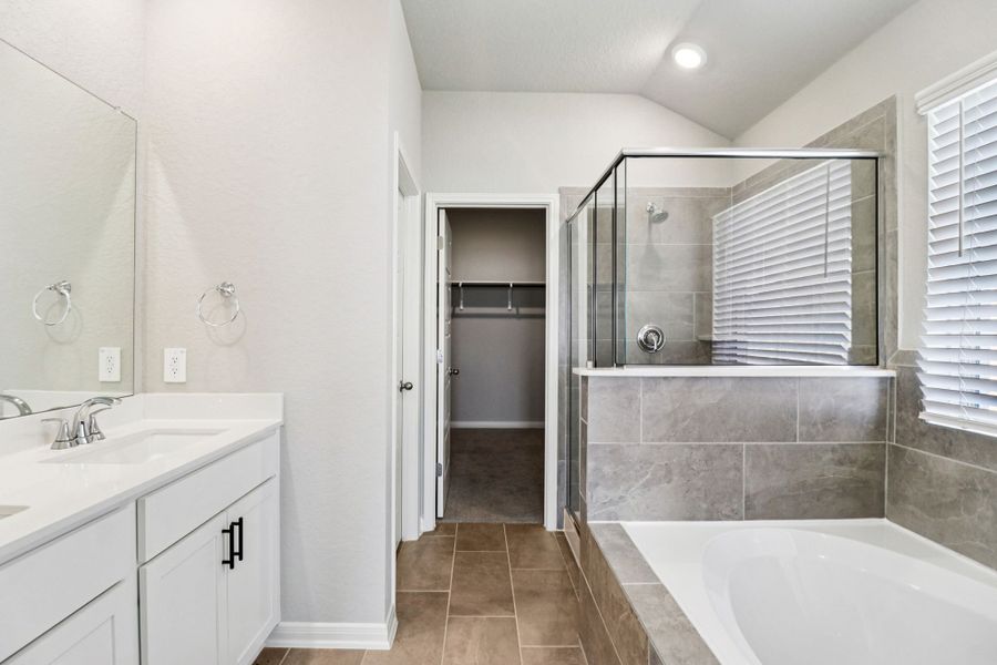 Furnished interior view inside a new home in Stetson Ridge, Marion (Image 12). Furnished interior view inside a new home in Stetson Ridge, Marion (Image 12).