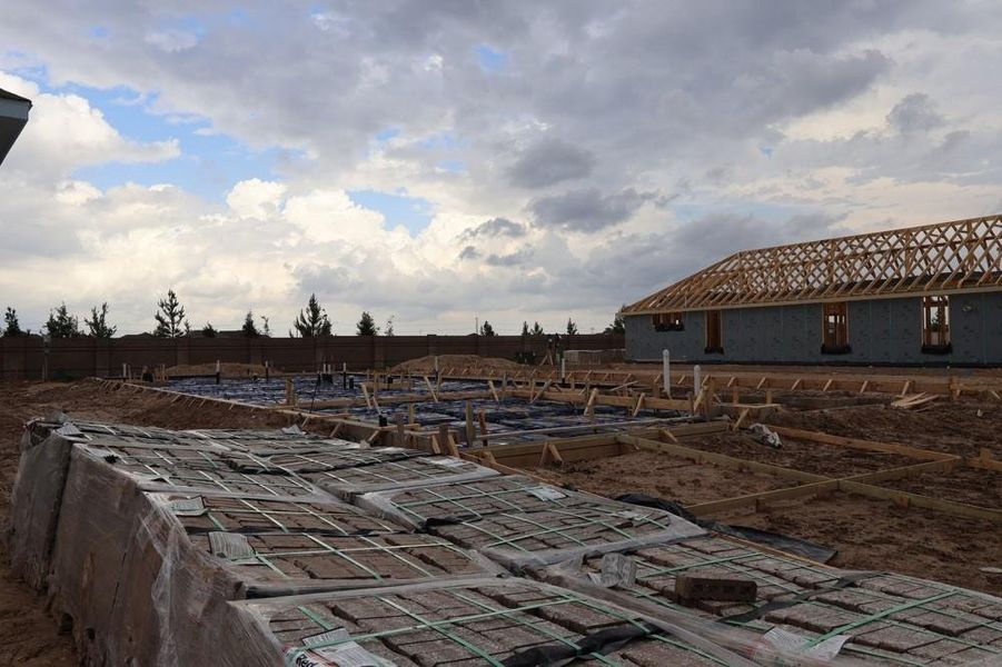 Every foundation at DWH is engineered and it’s inspected three times! We do not do “batch” testing. Rest easy knowing your foundation comes with a 10 year warranty. Every foundation at DWH is engineered and it’s inspected three times! We do not do “batch” testing. Rest easy knowing your foundation comes with a 10 year warranty.