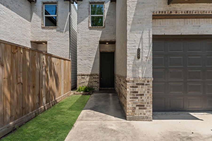 Exterior details and patio area of a home in , Houston (Image 3). Exterior details and patio area of a home in , Houston (Image 3).
