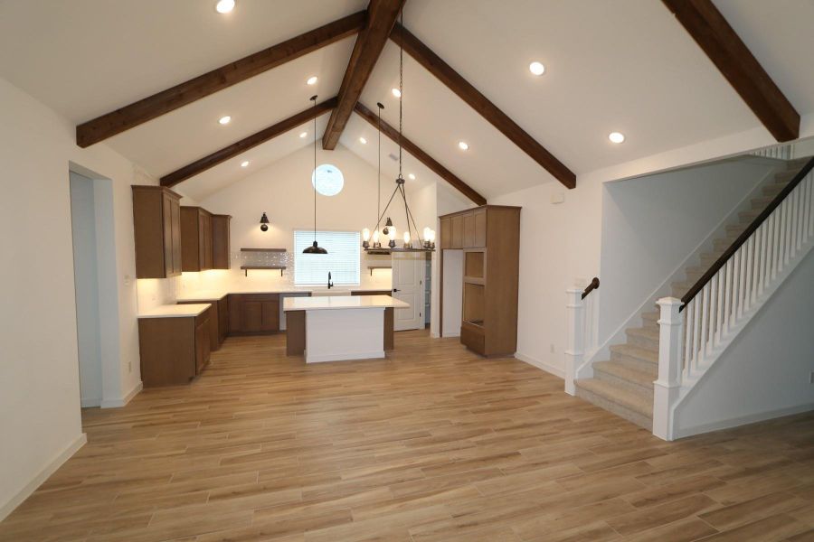 Bright open floorplan Bright open floorplan