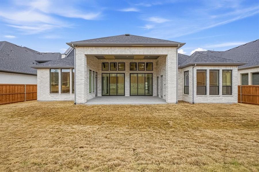 Exterior details and patio area of a home in StarView, Prosper (Image 3).