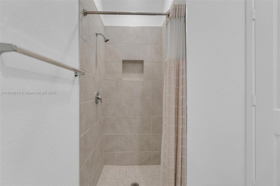 Image 36 of a home in . Image 36 of a home in .