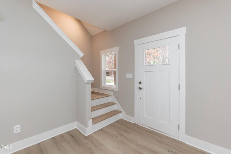 Enterance 02 Enterance 02