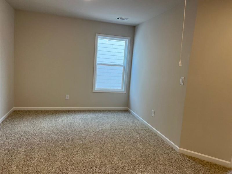 Spacious, unfurnished interior of a new home in Crofton Place Enclave, Snellville (Image 12).