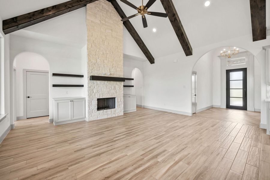 Image 38 of a home in Vintage Oaks.