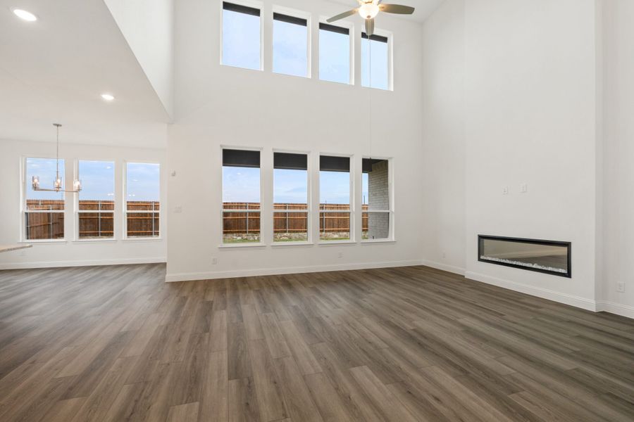 Spacious, unfurnished interior of a new home in Lake Breeze, Lavon (Image 31). Spacious, unfurnished interior of a new home in Lake Breeze, Lavon (Image 31).