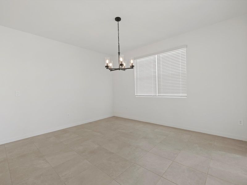 Spacious, unfurnished interior of a new home in Rancho Mirage Signature Series, Maricopa (Image 13).