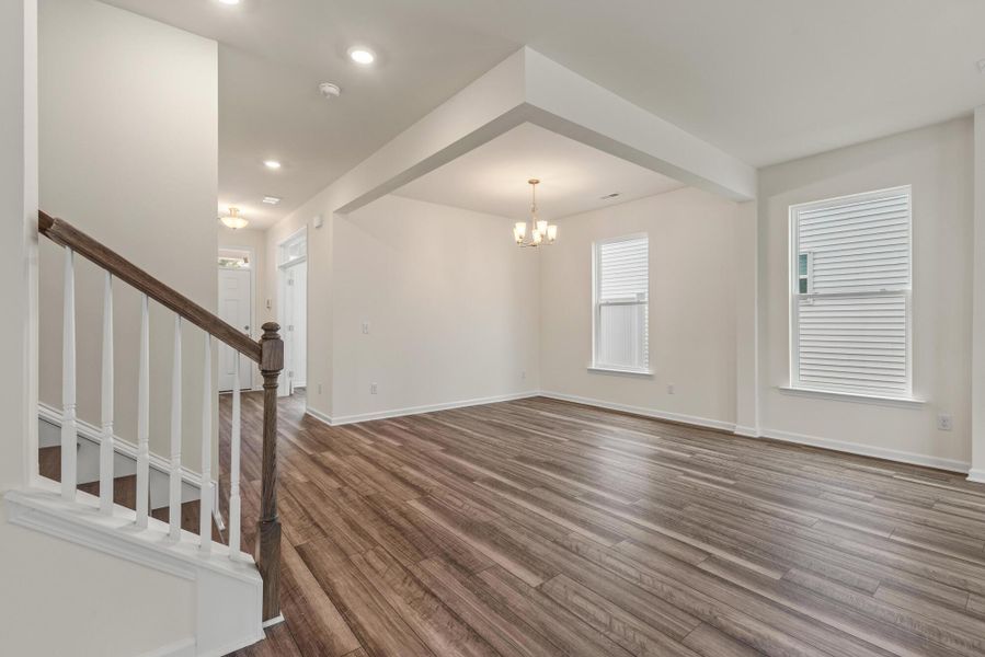 Spacious, unfurnished interior of a new home in Parker's Preserve, Ridgeville (Image 32).