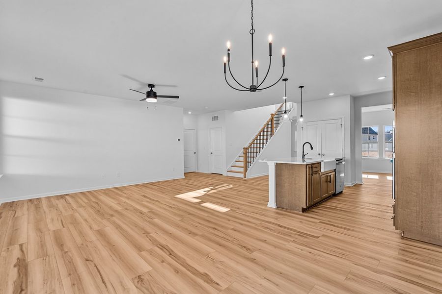 Spacious, unfurnished interior of a new home in Hanes Lake, Winston-Salem (Image 24).