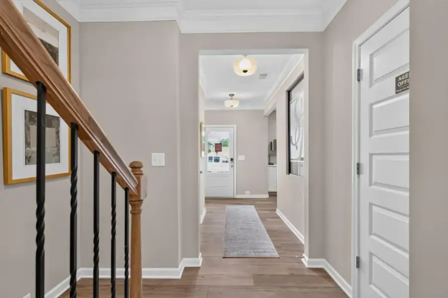 Spacious, unfurnished interior of a new home in , Cartersville (Image 21).