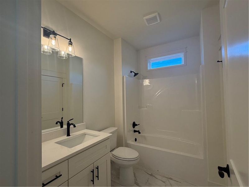 Furnished interior view inside a new home in , Waleska (Image 17).