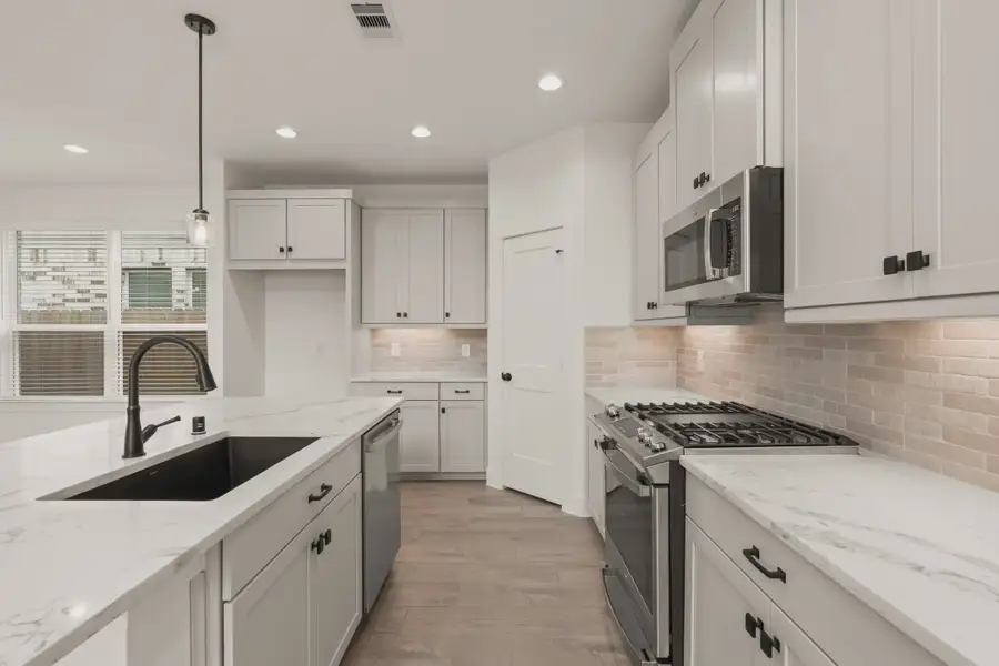 Furnished interior view inside a new home in Evergreen, Fulshear (Image 4).