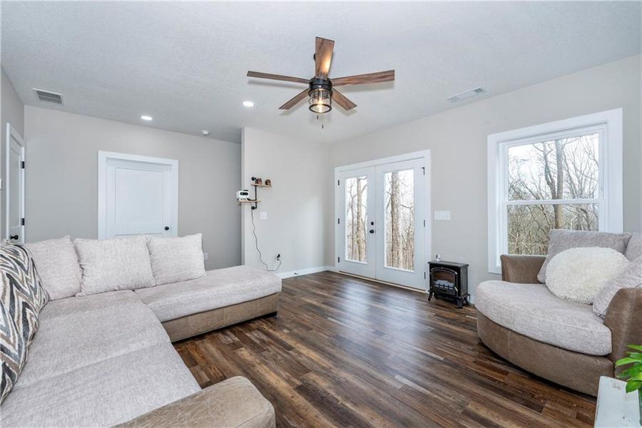 Furnished interior view inside a new home in , Jasper (Image 32). Furnished interior view inside a new home in , Jasper (Image 32).