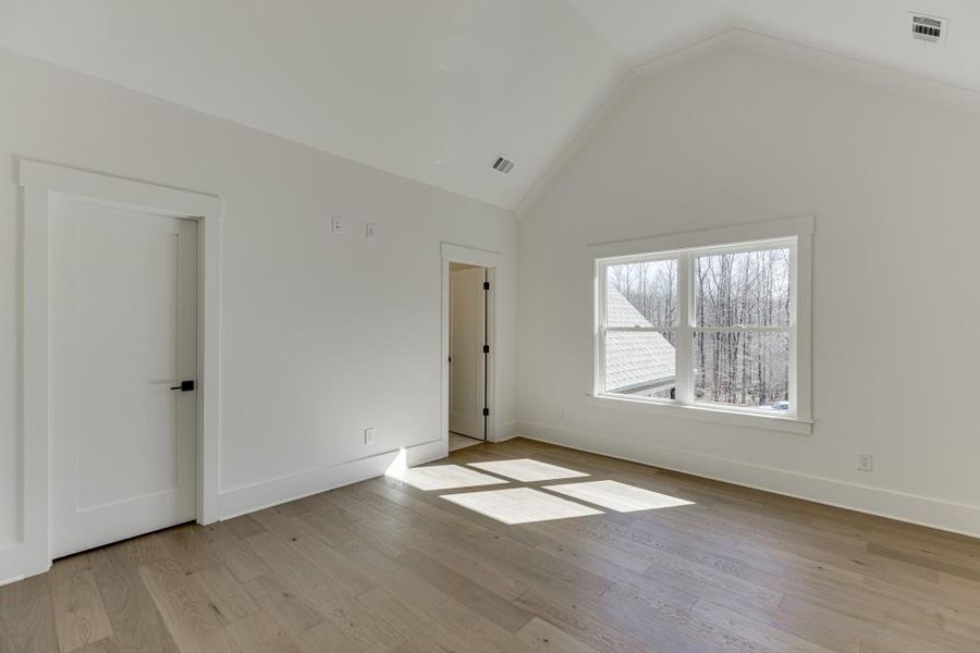 Spacious, unfurnished interior of a new home in , Buford (Image 35).