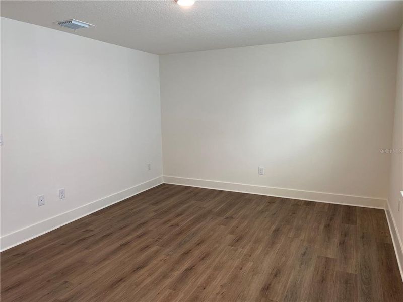 Spacious, unfurnished interior of a new home in Arbor Meadows, Spring Hill (Image 9).