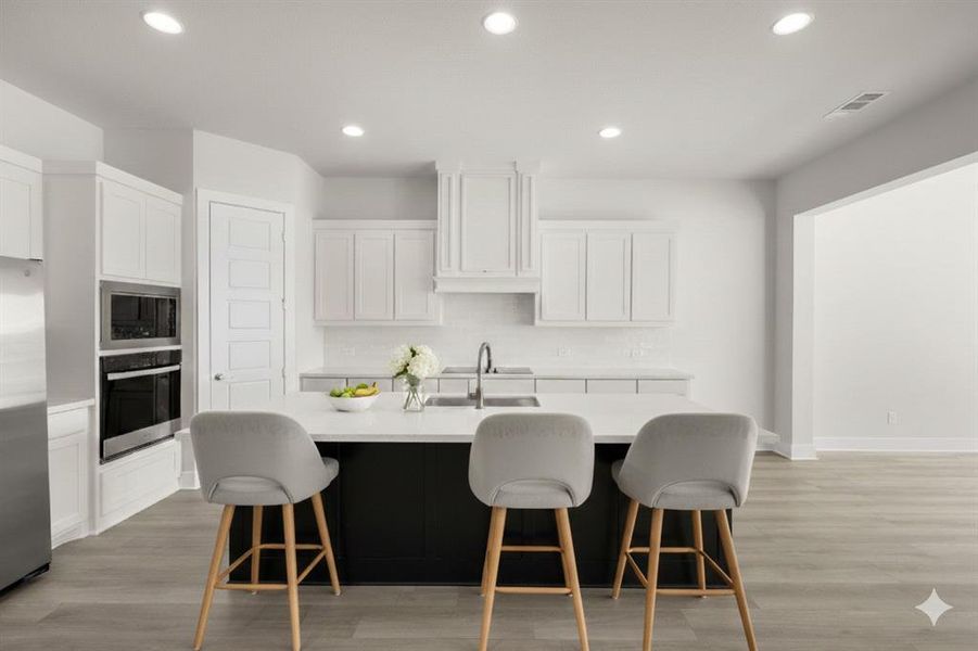 Furnished interior view inside a new home in The Retreat - Phase 1, Waxahachie (Image 17).