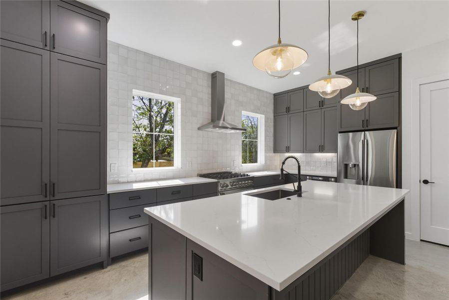 The best work triangle you'll ever cook in! The best work triangle you'll ever cook in!