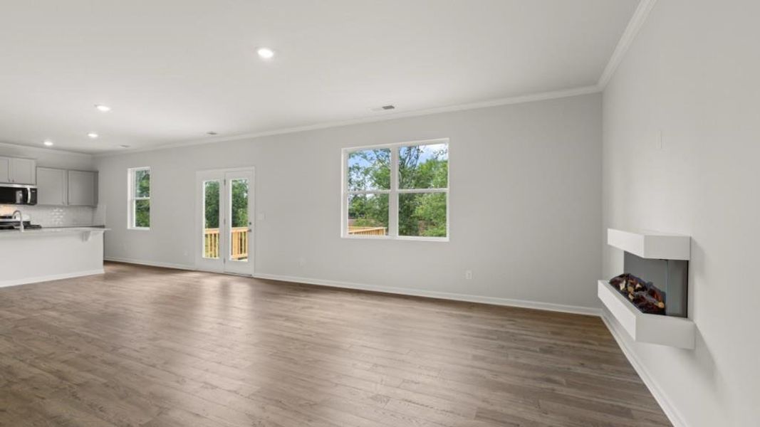 Spacious, unfurnished interior of a new home in Thompson Ridge, Dallas (Image 24). Spacious, unfurnished interior of a new home in Thompson Ridge, Dallas (Image 24).