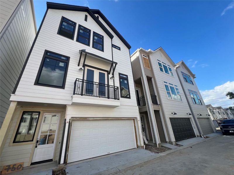 Picture reflects current stage of construction as of 11/13/2025 Picture reflects current stage of construction as of 11/13/2025