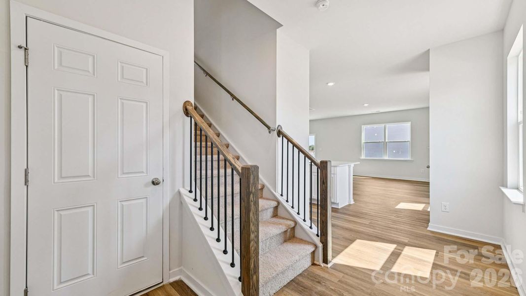 Spacious, unfurnished interior of a new home in Clark Creek Landing, Lincolnton (Image 18).