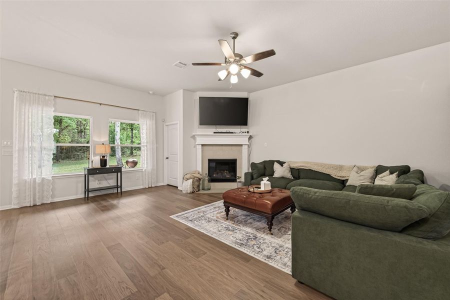 Furnished interior view inside a new home in , Willis (Image 18).