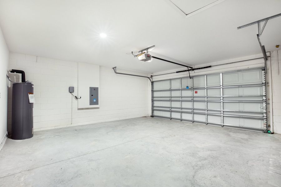 Representative unfurnished interior of a home built from the Iris by Maronda Homes in Palm Bay, Palm Bay (Image 23).
