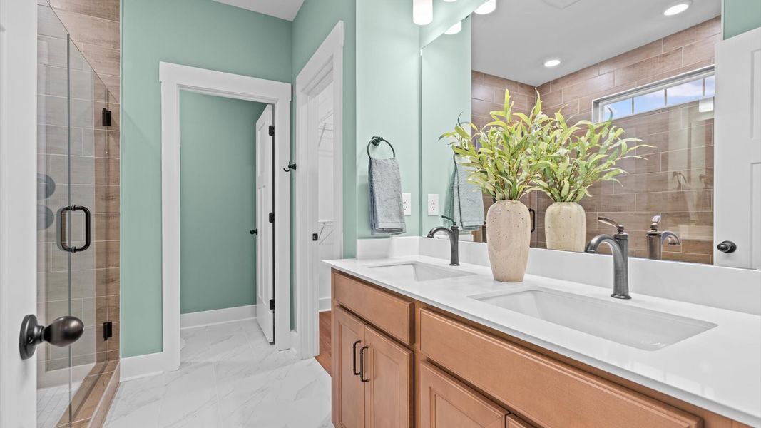 Representative furnished interior of a home built from the Middleton by DRB Homes in Mulberry Estates, Simpsonville (Image 28). Representative furnished interior of a home built from the Middleton by DRB Homes in Mulberry Estates, Simpsonville (Image 28).