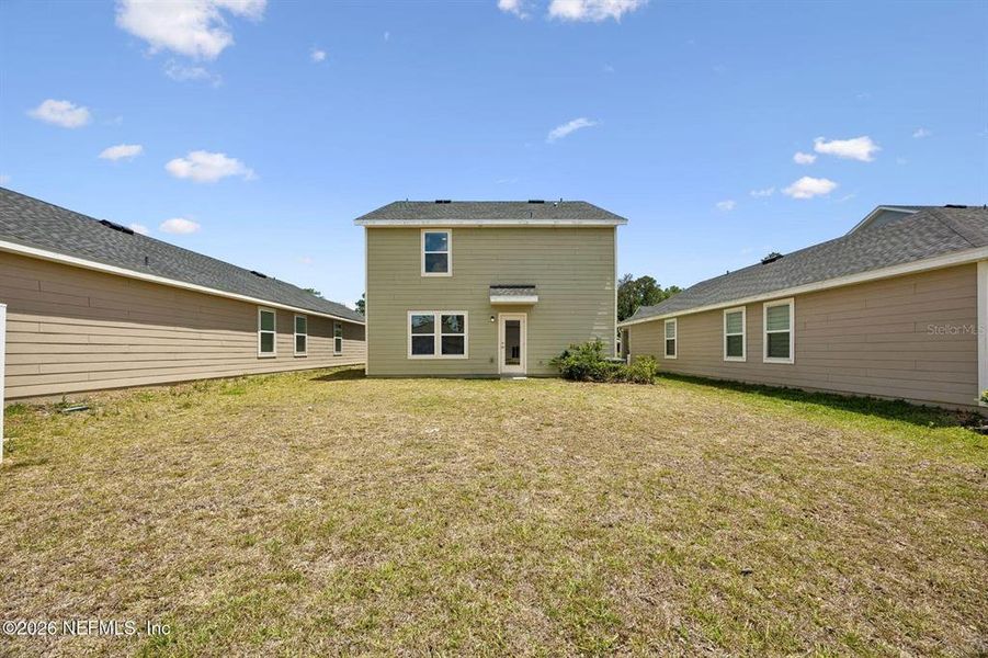 Exterior details and patio area of a home in , Jacksonville (Image 19). Exterior details and patio area of a home in , Jacksonville (Image 19).