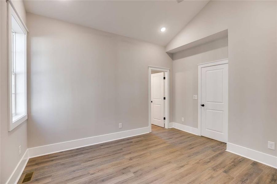 Spacious, unfurnished interior of a new home in , Bowdon (Image 23).