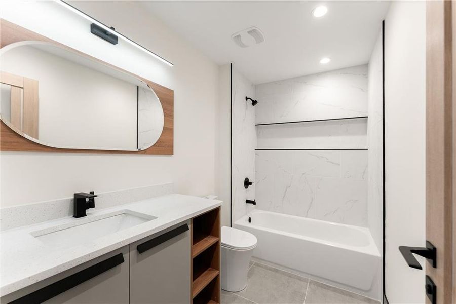 Furnished interior view inside a new home in , Cumming (Image 18).