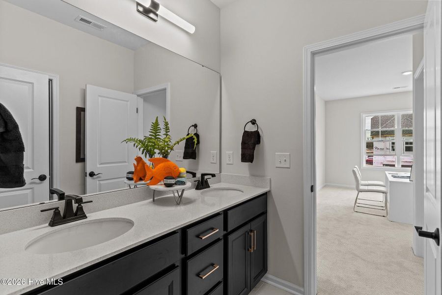 Furnished interior view inside a new home in Fords Reach, Bolivia (Image 27).