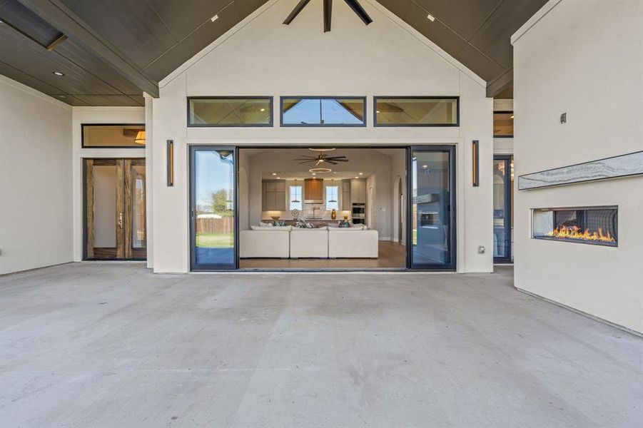 Exterior details and patio area of a home in , Northlake (Image 27).