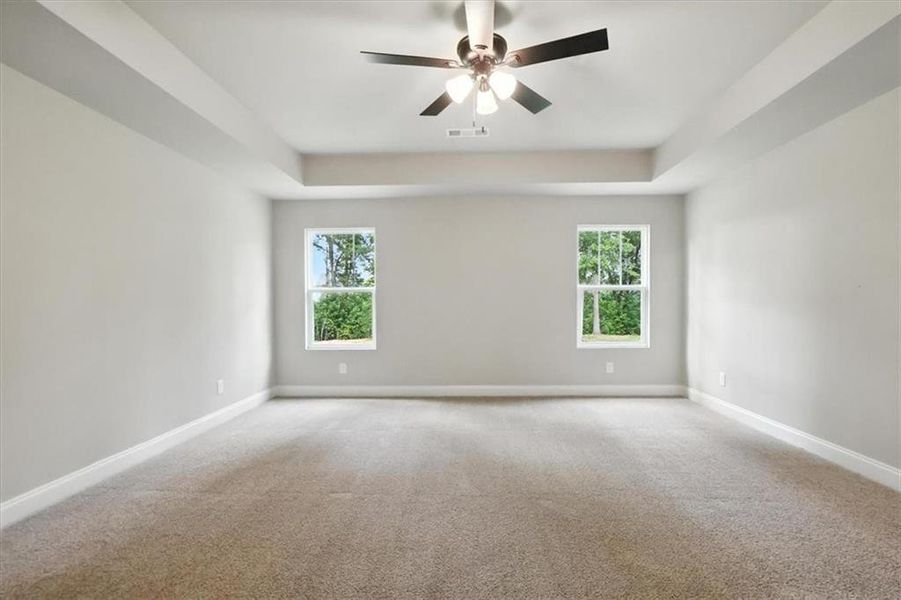 Spacious, unfurnished interior of a new home in , Hartwell (Image 22).