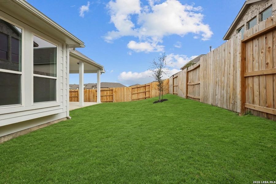 Exterior details and patio area of a home in Homestead, Schertz (Image 3).