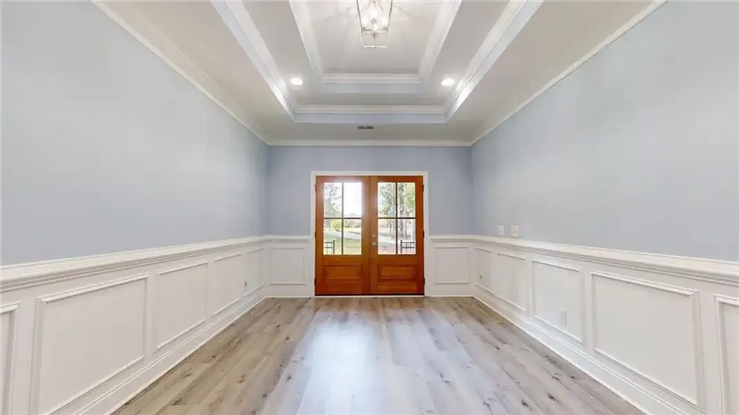 Spacious, unfurnished interior of a new home in , Rome (Image 21).