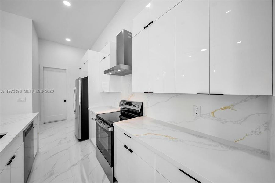 Furnished interior view inside a new home in , Lehigh Acres (Image 9).