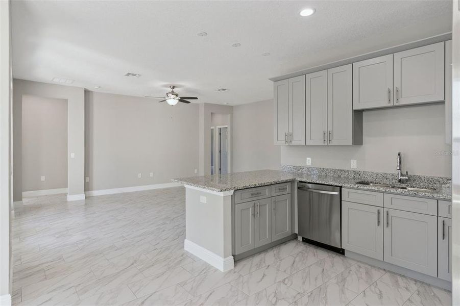 Furnished interior view inside a new home in , Kissimmee (Image 8).