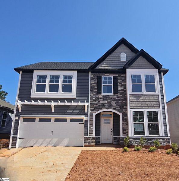 Image 14 of a home in Sedona.