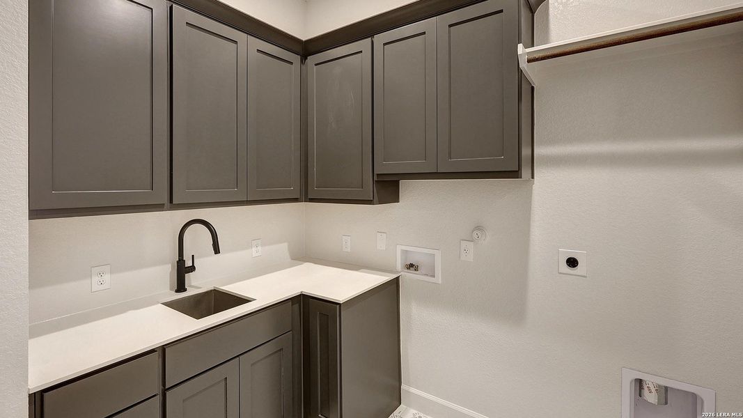 Furnished interior view inside a new home in Esperanza, Boerne (Image 12).