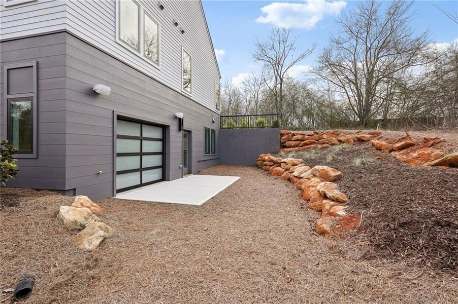 Exterior details and patio area of a home in , Roswell (Image 43).