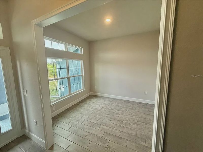 Spacious, unfurnished interior of a new home in South Gulf Cove, Port Charlotte (Image 15). Spacious, unfurnished interior of a new home in South Gulf Cove, Port Charlotte (Image 15).