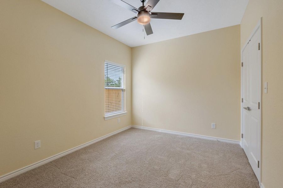 Spacious, unfurnished interior of a new home in , Bryan (Image 10).