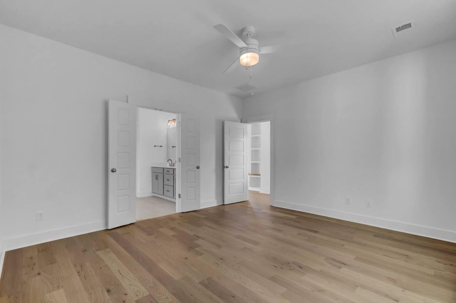 Spacious, unfurnished interior of a new home in , Summerville (Image 33). Spacious, unfurnished interior of a new home in , Summerville (Image 33).