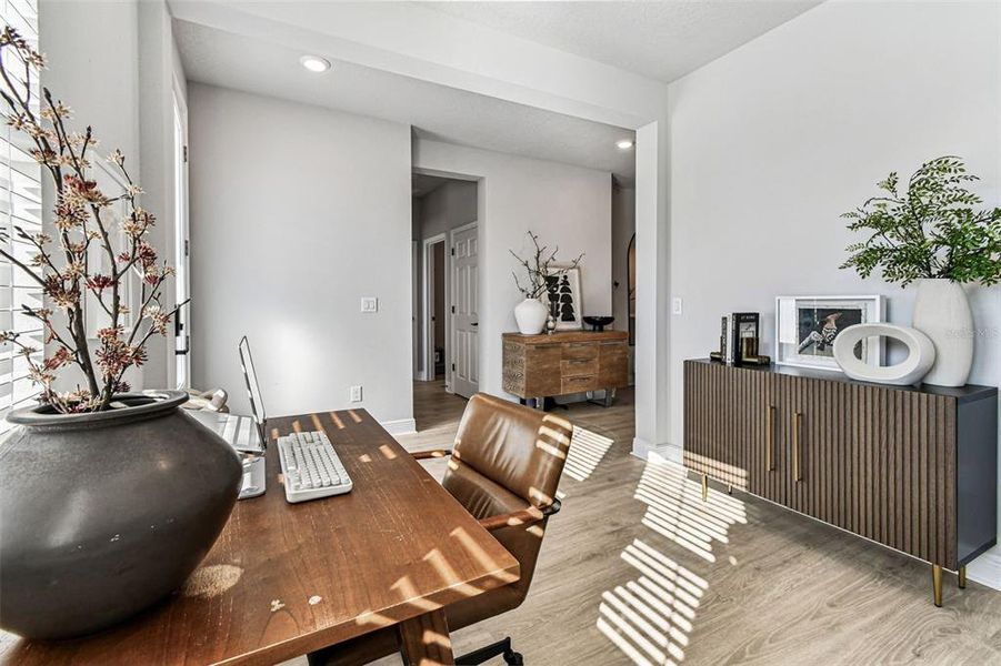 Furnished interior view inside a new home in Persimmon Park - Cottage Series, Wesley Chapel (Image 26). Furnished interior view inside a new home in Persimmon Park - Cottage Series, Wesley Chapel (Image 26).