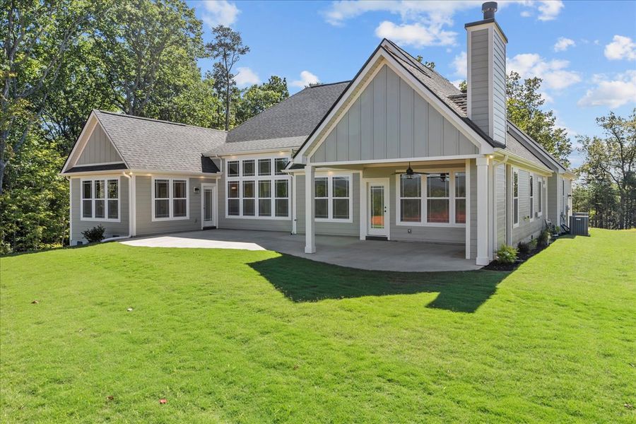 Representative exterior details of a home built from the Converse Elite by Enchanted Homes in Smokey Hills, Campobello (Image 41).
