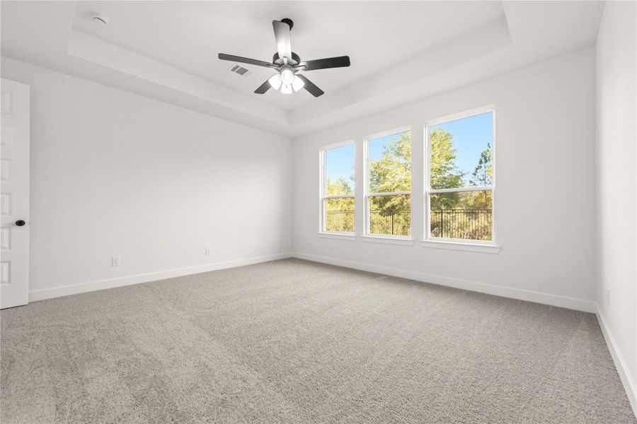 Spacious, unfurnished interior of a new home in COLTON®, Montgomery (Image 20).